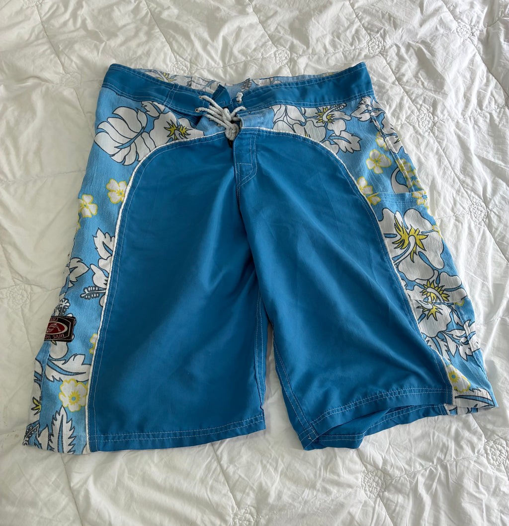 Men’s Blue Floral Board Shorts – Size XXL