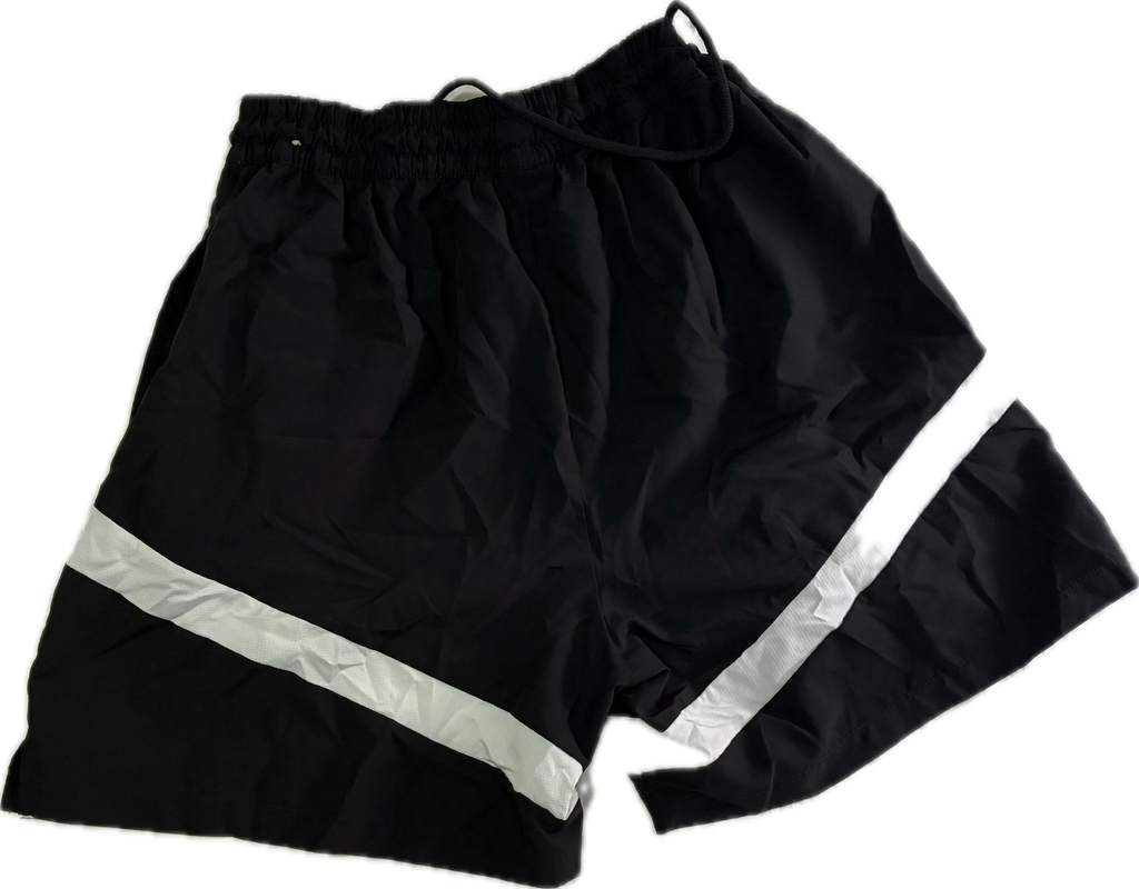 Nike Dri-FIT Shorts – Men’s Large, Lightweight & Performance-Ready