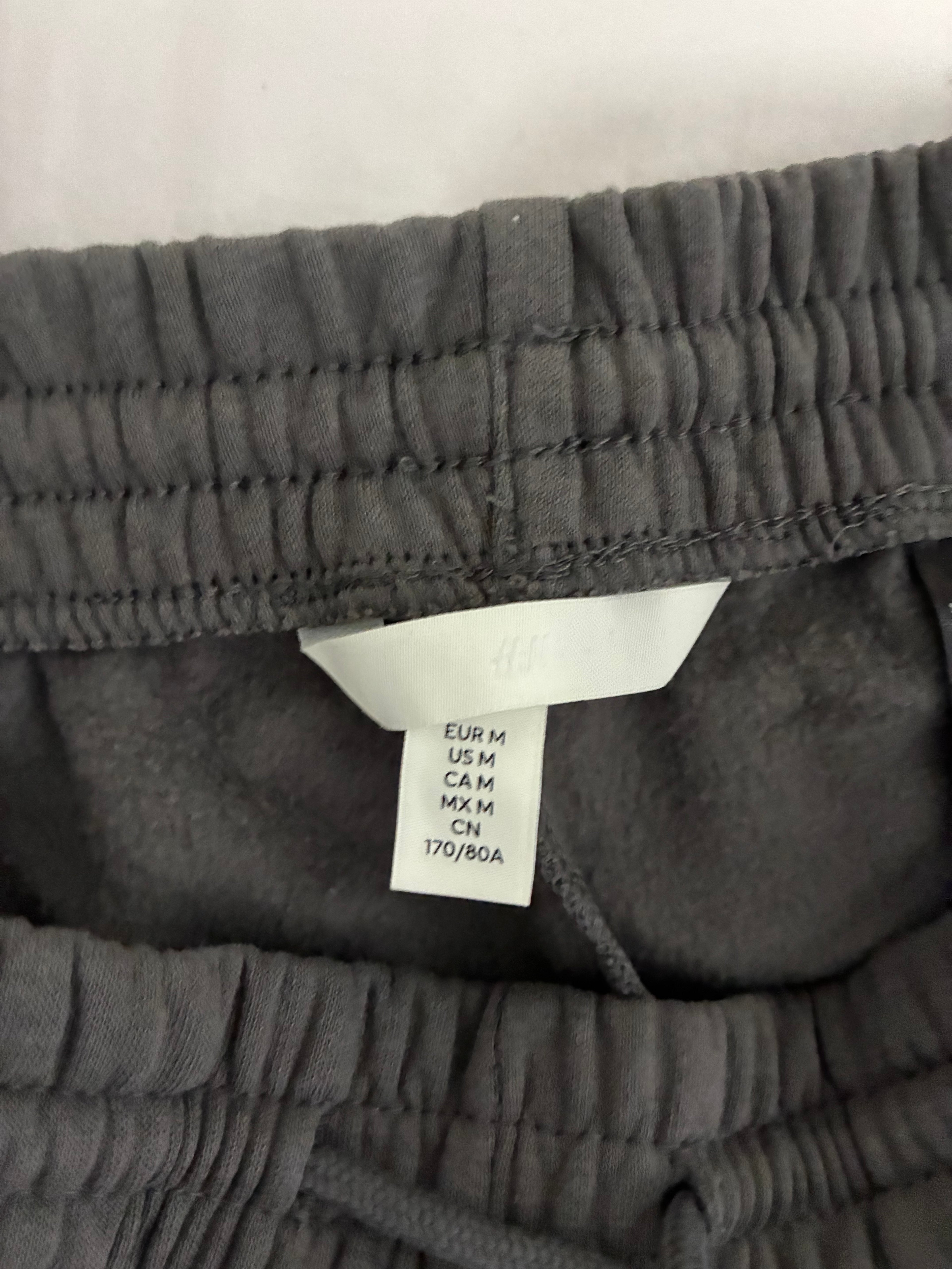 H&amp;M Charcoal Gray Track Pants – Men’s US M, Excellent Condition