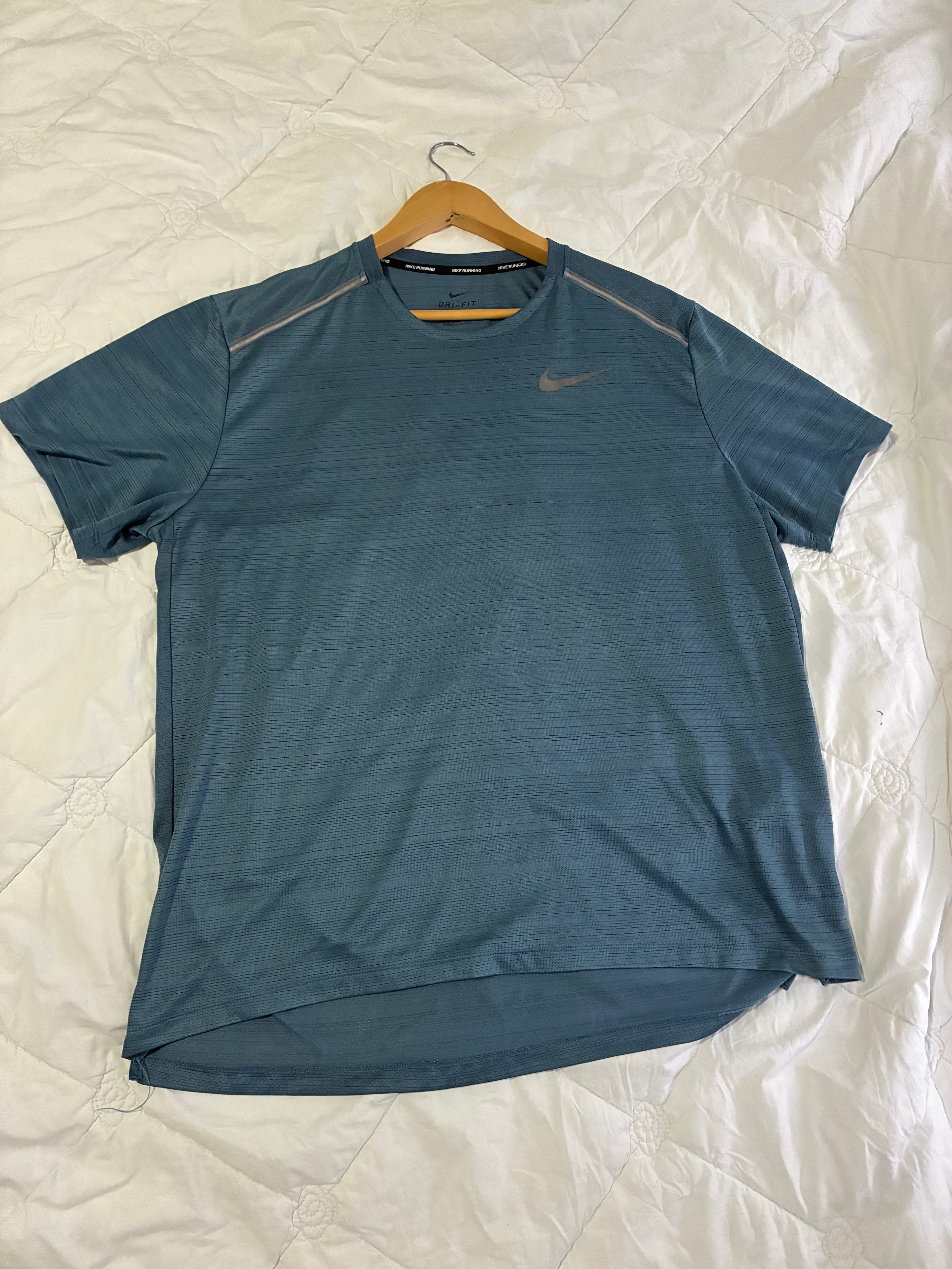 Nike Dri-FIT Teal Performance Shirt – Men’s Size XL