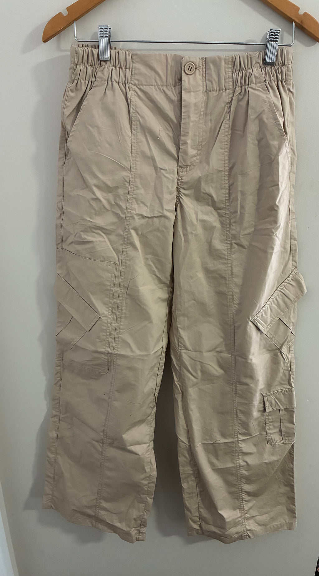 Forever 21 Cargo  Long Khaki Size Medium NEW!!!