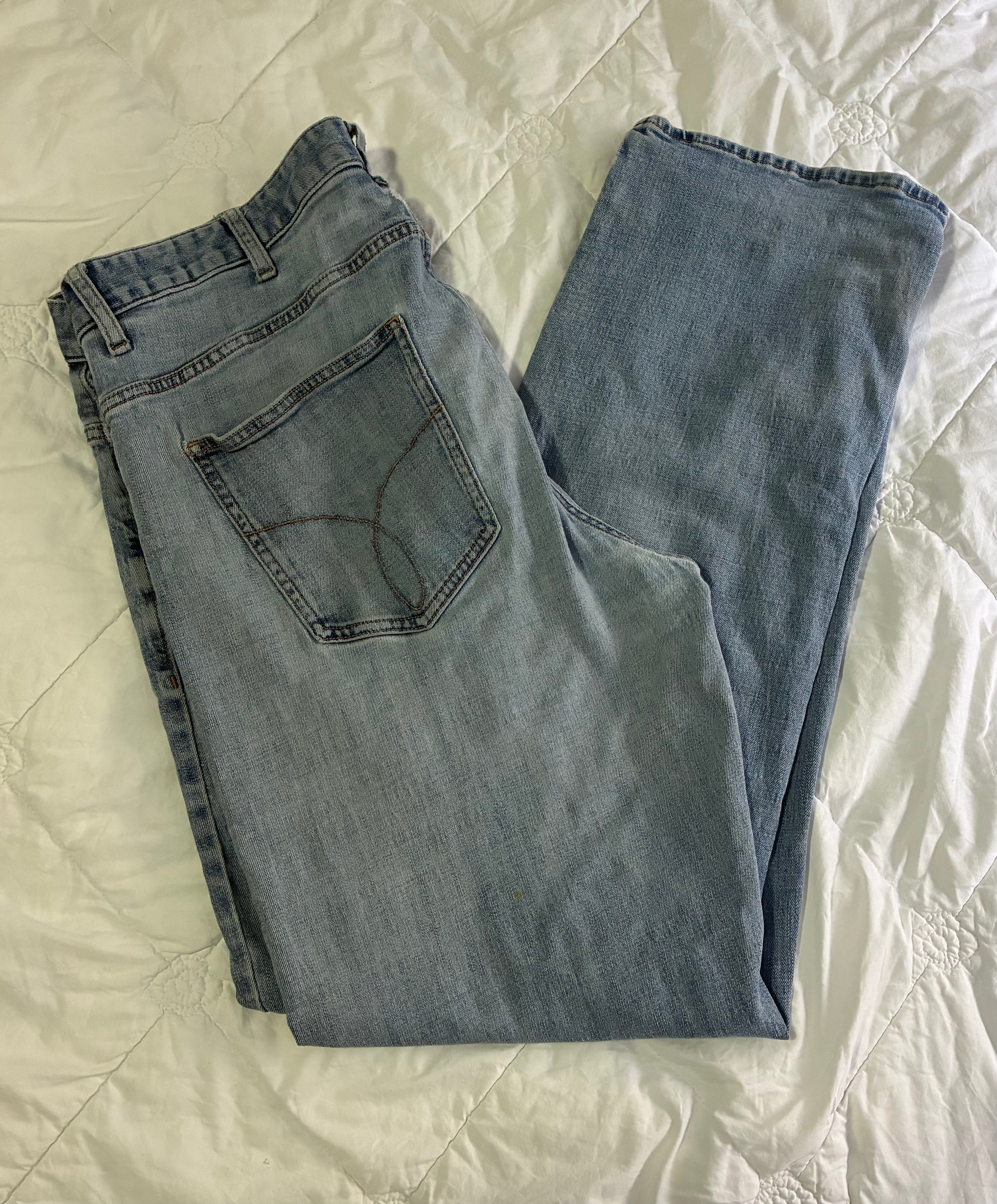 Colours Alexander Julian Mens Jeans Size 38x32 Dark Wash Distressed